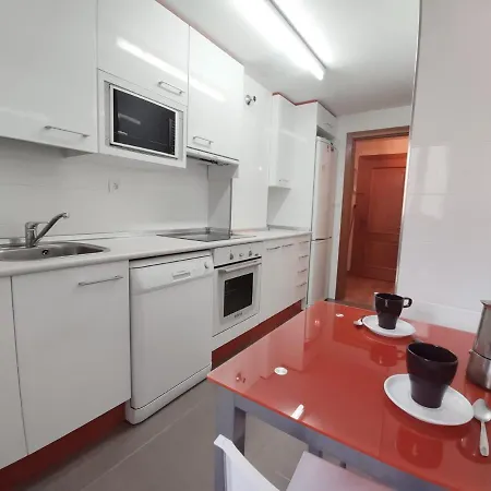 Apartamento Ibon De Estanes Апартаменты Хака
