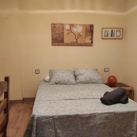 Apartamento Ibon De Estanes Апартаменты *